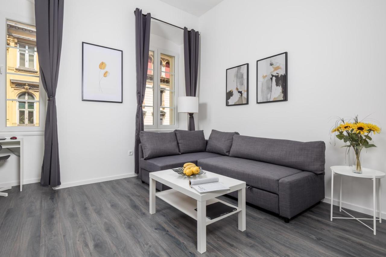 Nest In 1 * Rijeka